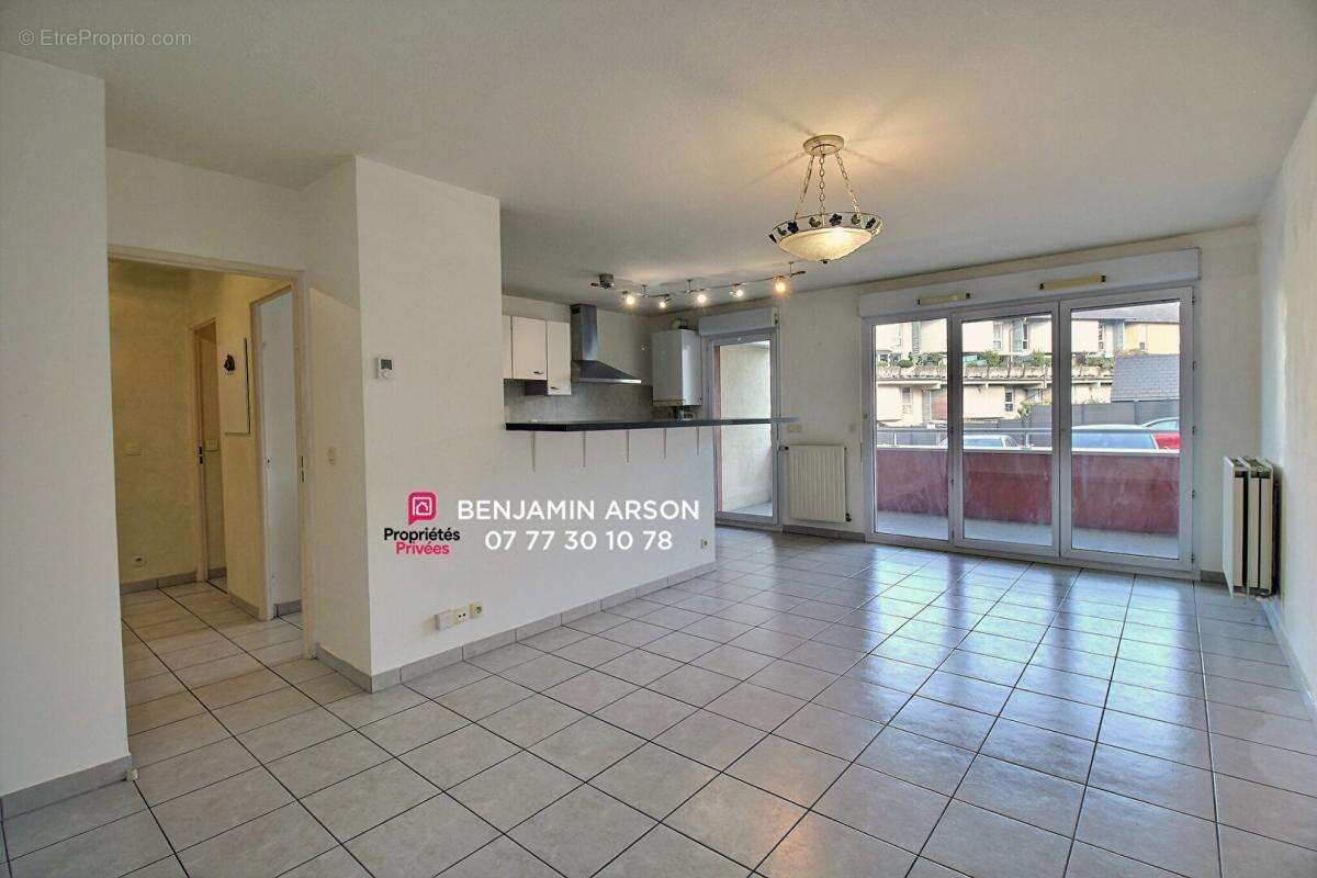 Appartement à COGNIN