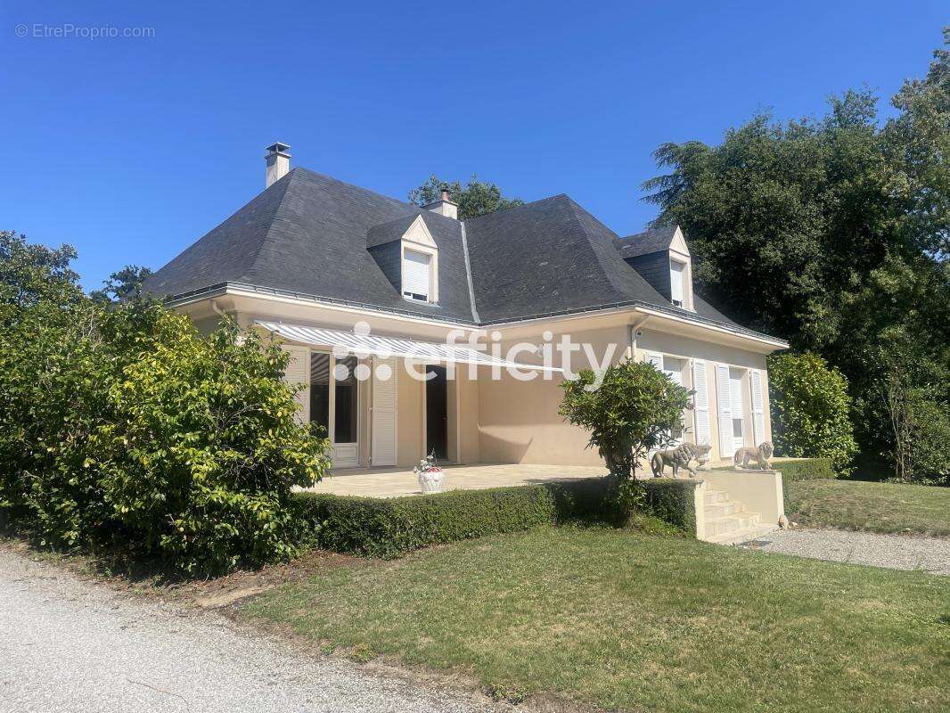 Maison à LES SORINIERES