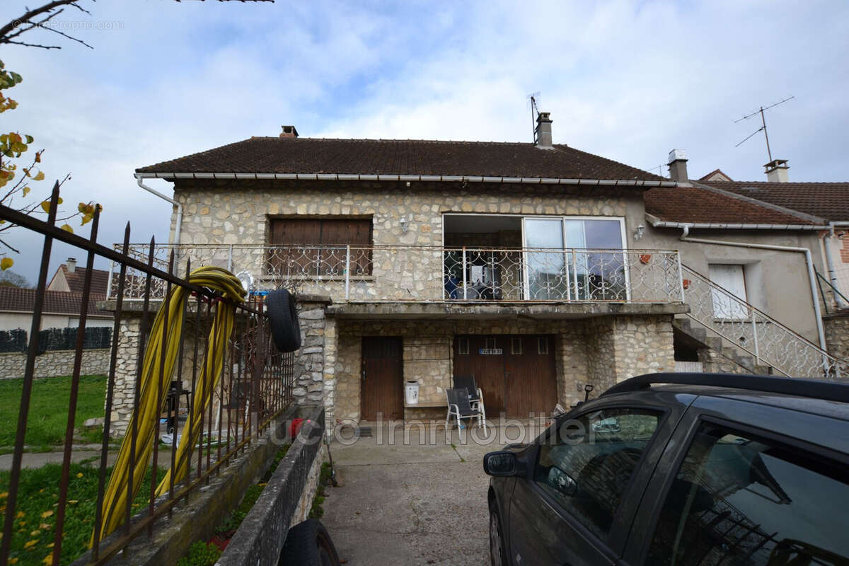 Maison 120 m² à Nezel  - photo 2