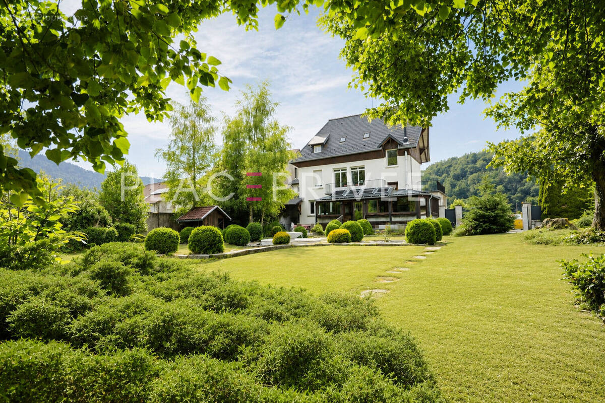 Maison à SAINT-MAURICE-SUR-MOSELLE
