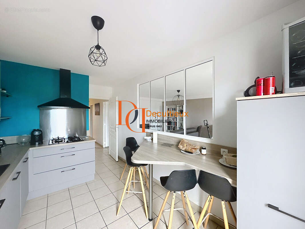 Appartement à CRAPONNE