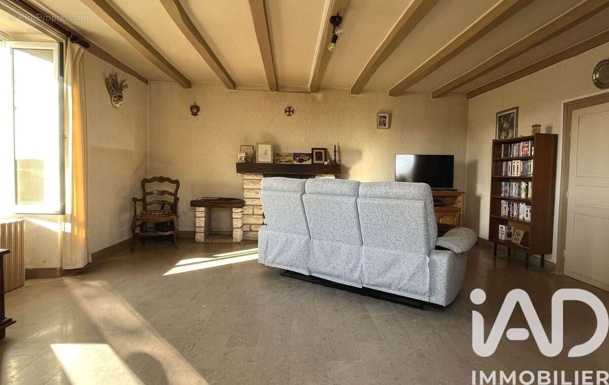 Photo 6 - Maison à QUINCAY