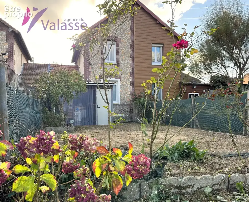 Maison 3 pièces 71 m² à vendre à Gruchet-Le-Valasse (76210) - photo 2