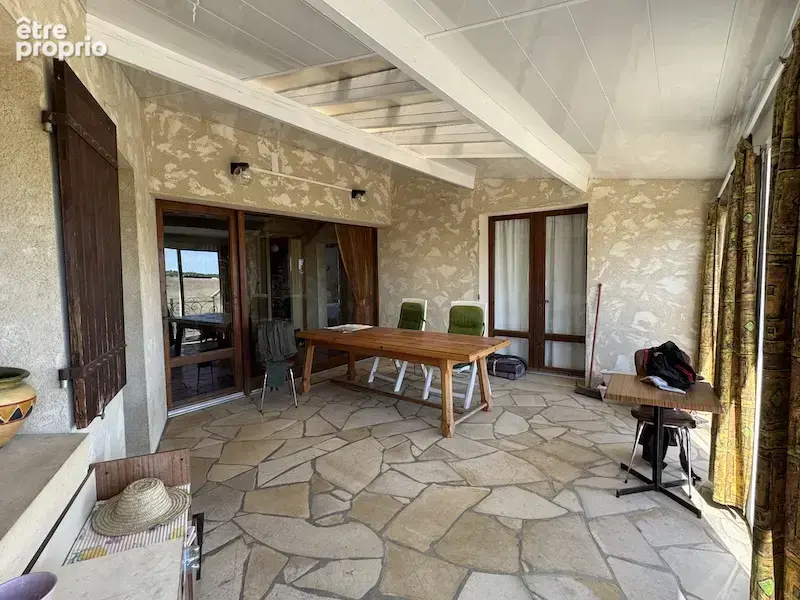 Spacieuse maison d'architecte avec des dépendances et grand jardin - photo 4