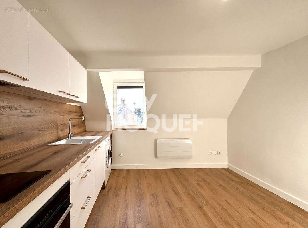 Appartement à TROUVILLE-SUR-MER