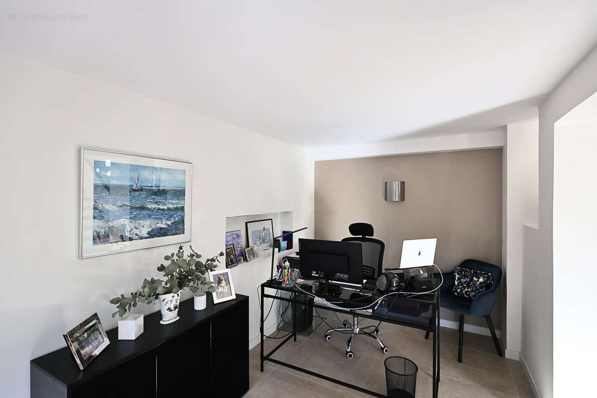 Maison à MOUANS-SARTOUX