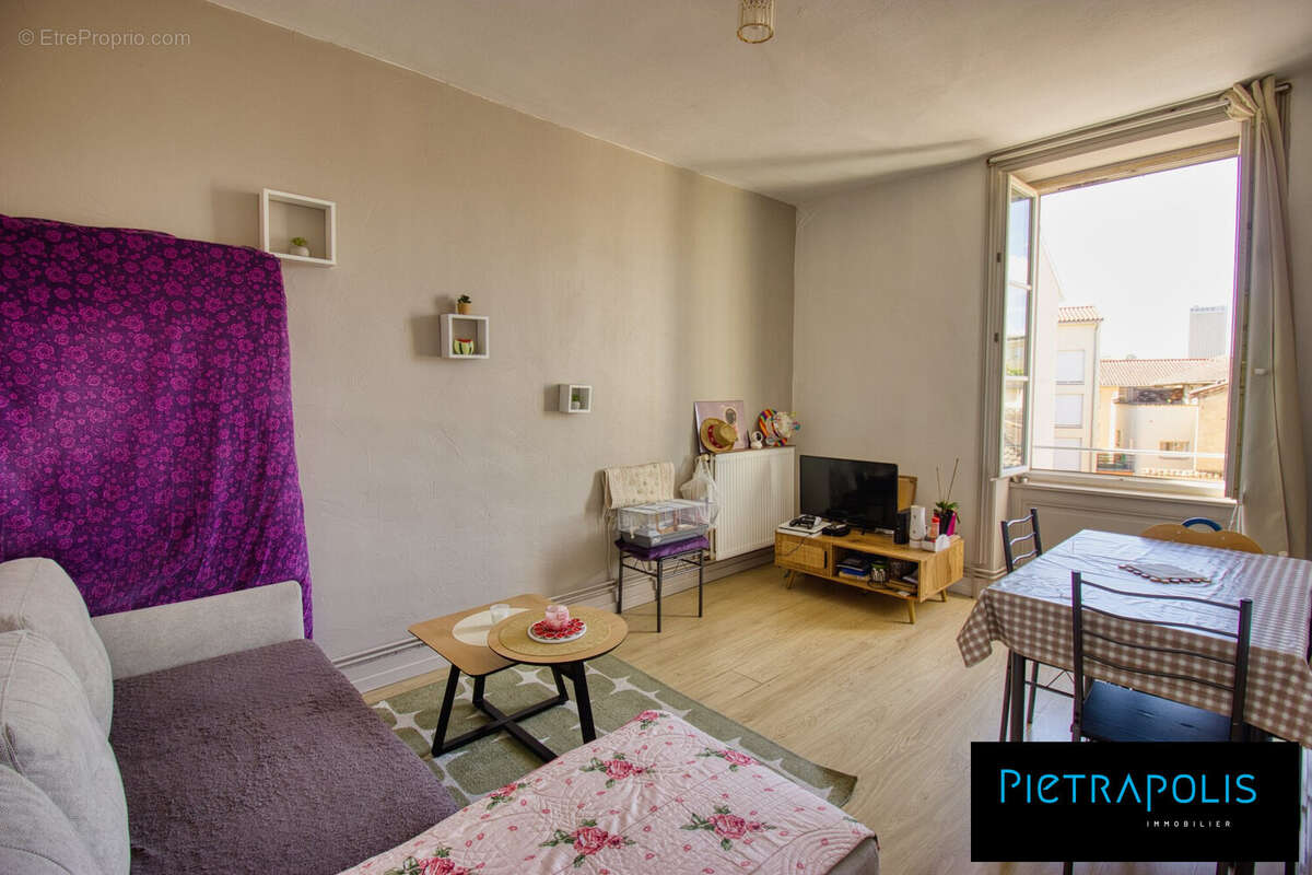 Appartement à SAINT-LAURENT-SUR-SAONE
