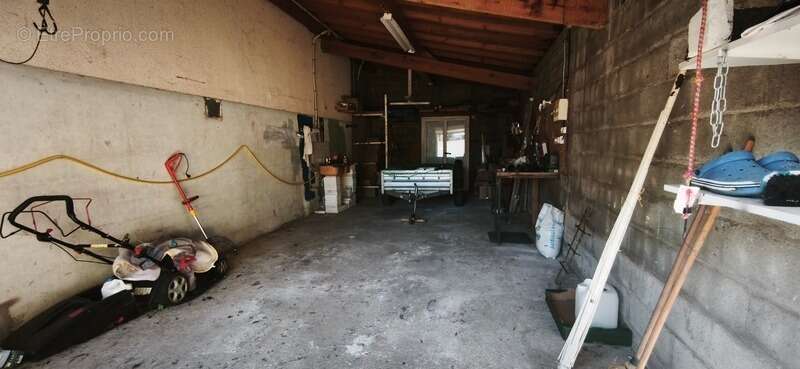 Maison à AIFFRES (79) - photo 12