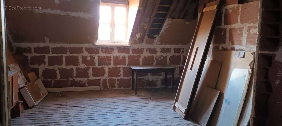 Maison 77 m² à Novion-Porcien  - photo 8