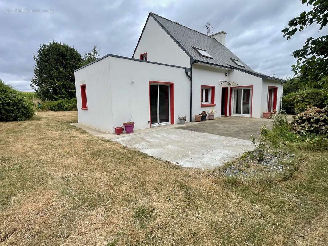 Maison 135 m² à Guidel  - photo 2