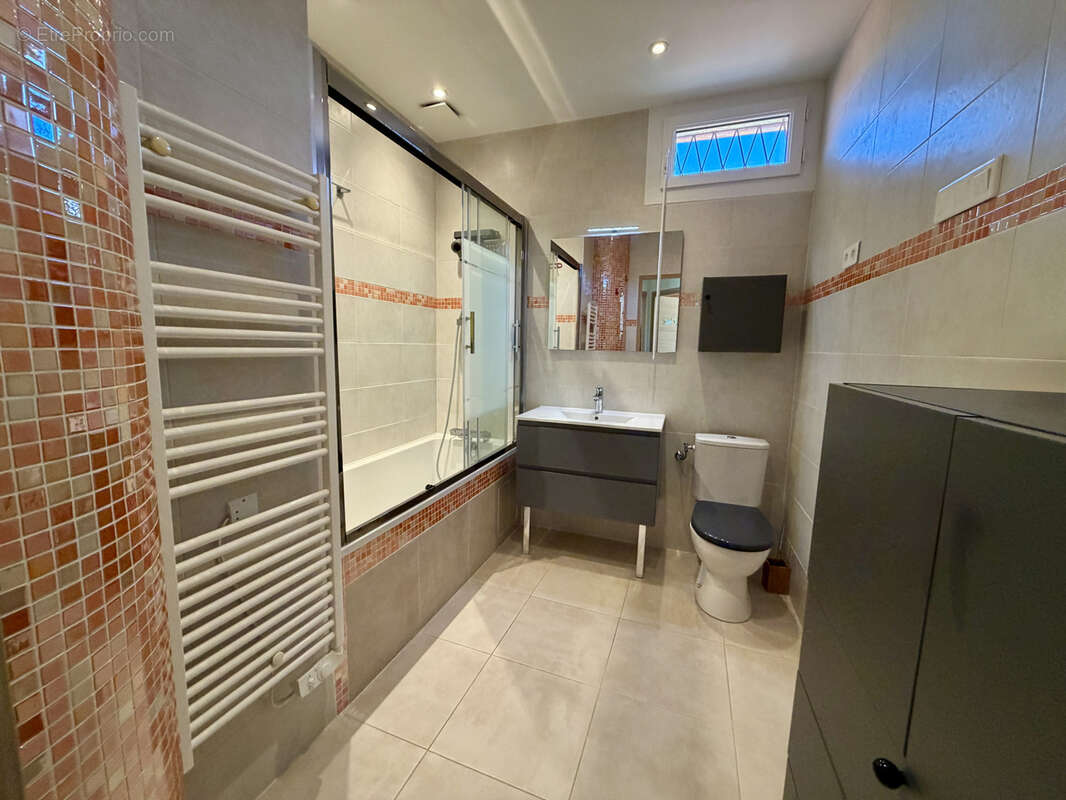 Maison à CAGNES-SUR-MER