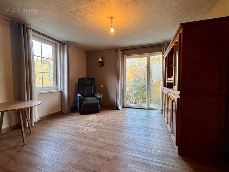 Maison à VAL-ET-CHATILLON