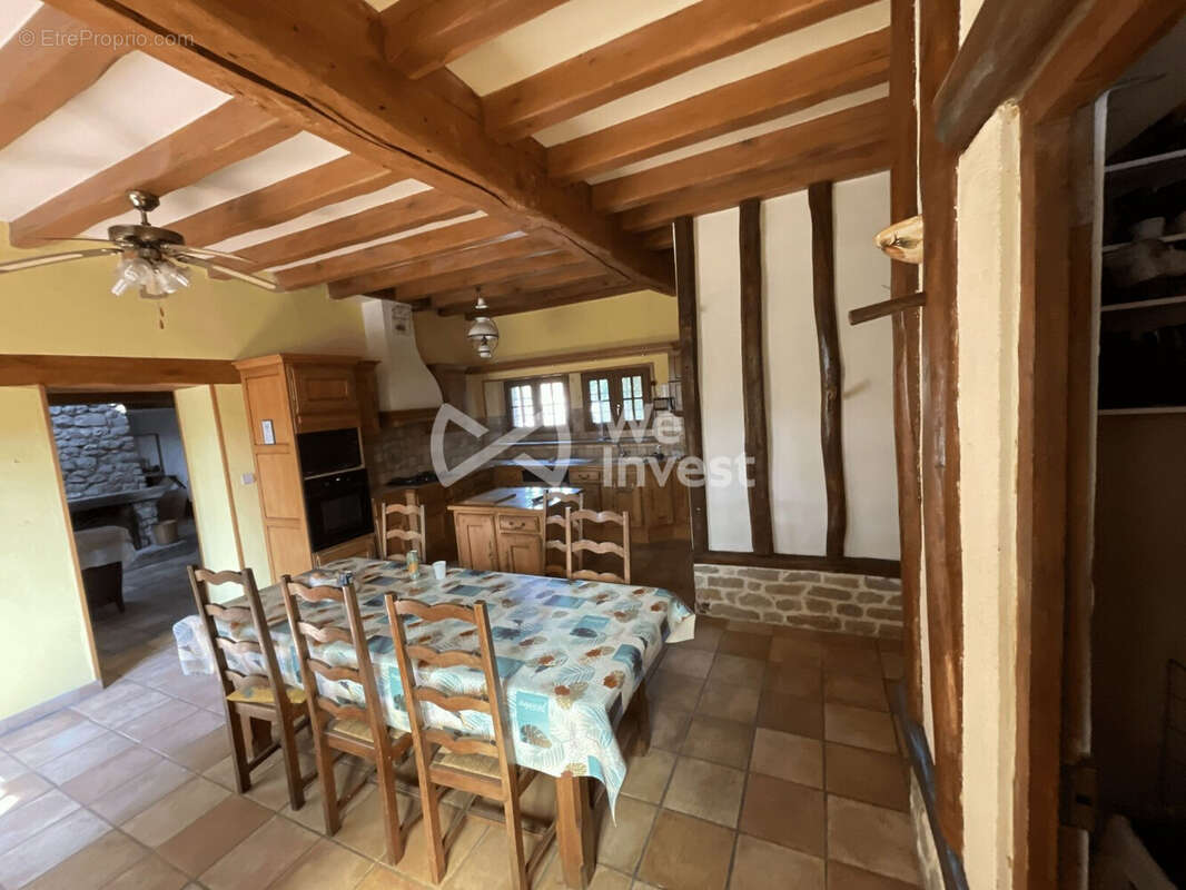 Maison à CORQUILLEROY