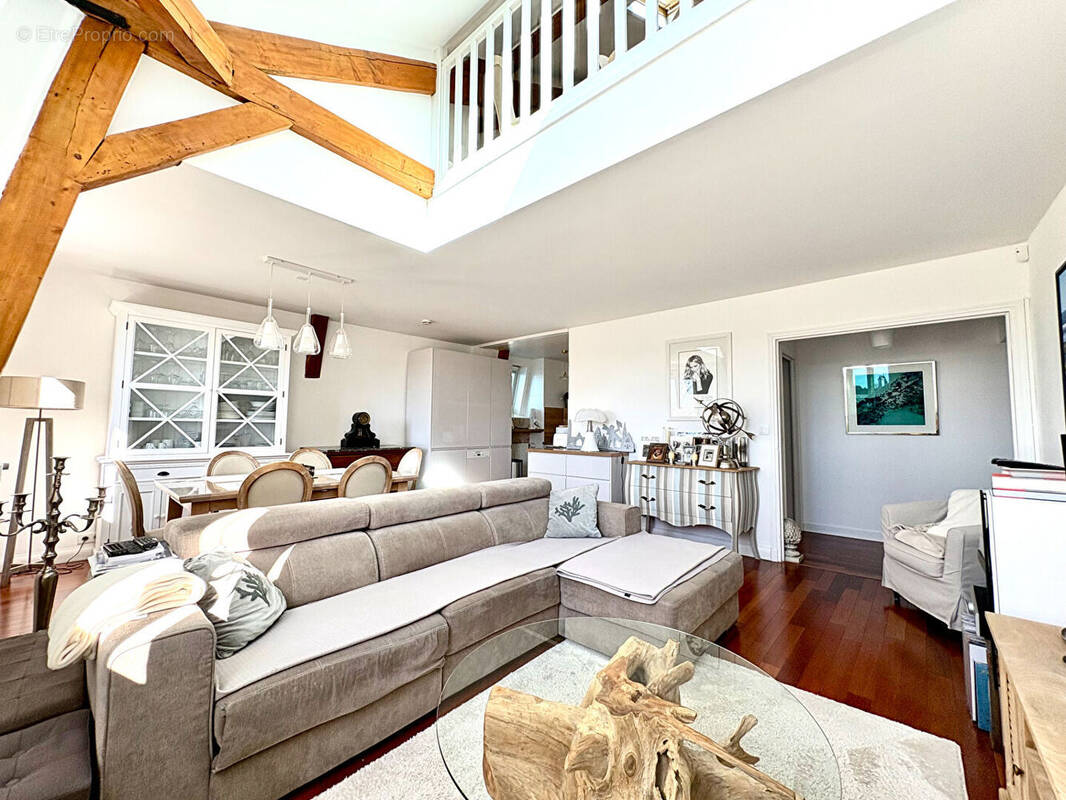 Appartement à COMPIEGNE
