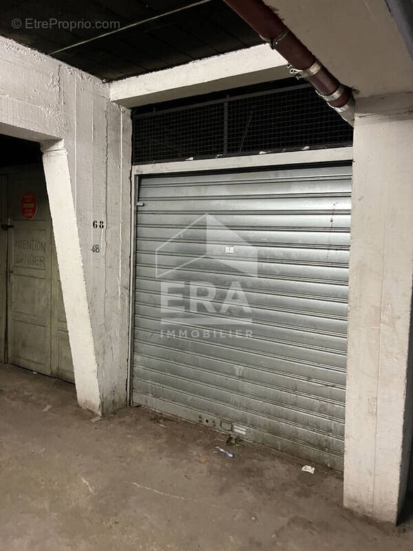 Autre à MARSEILLE-11E