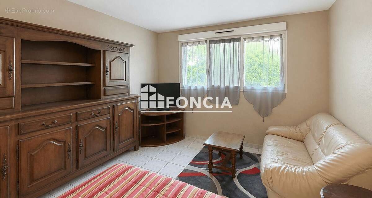 Appartement à SAINT-GEORGES-DES-GROSEILLERS