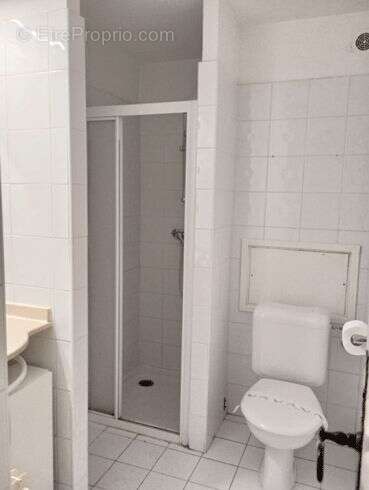 Appartement 38 m² à Saint-Raphael  - photo 6