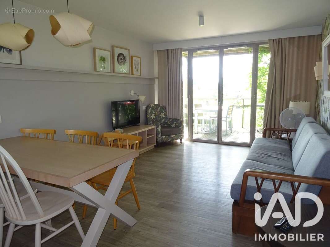 Photo 2 - Appartement à BAILLY-ROMAINVILLIERS