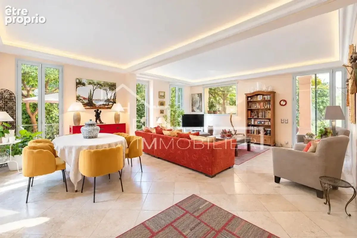 Maison 7 pièces 190 m² à vendre à Nice (06000) - photo 5