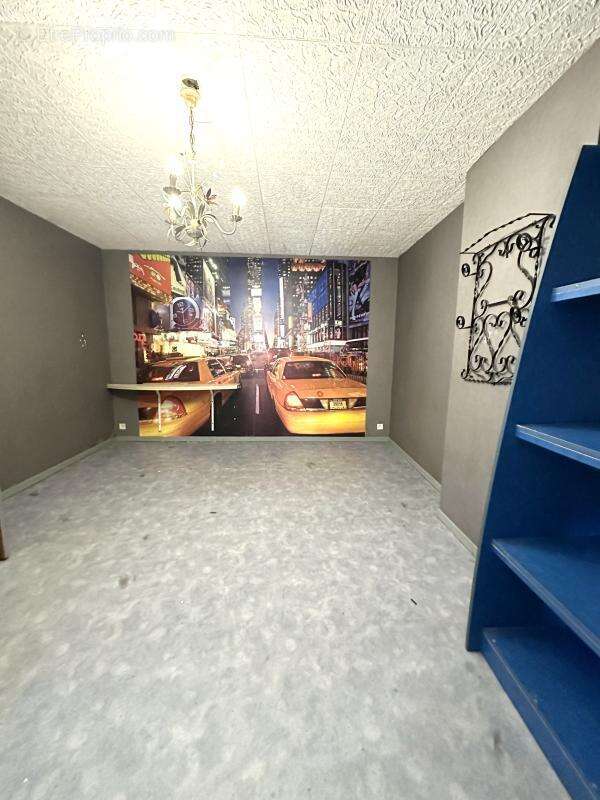 Maison 85 m² à Bruay-La-Buissiere  - photo 7