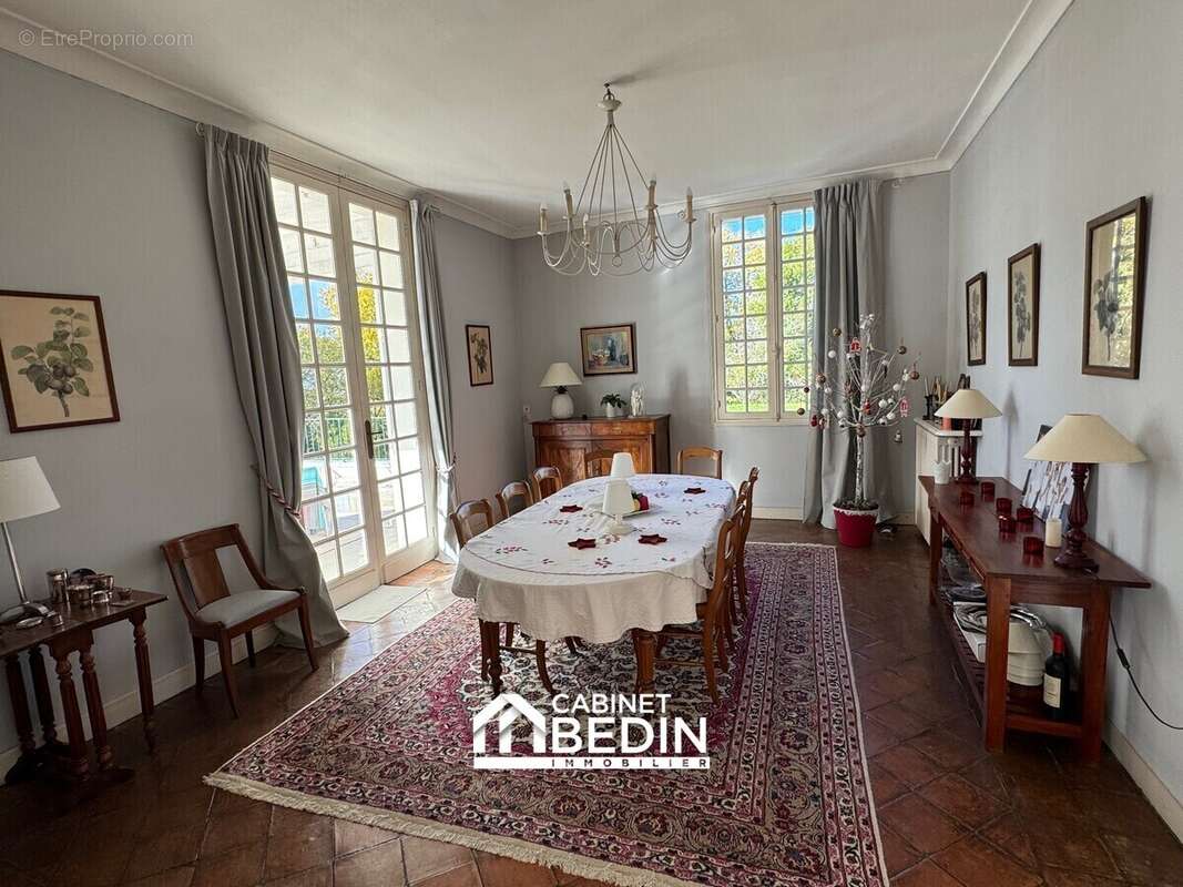 Maison à LATRESNE