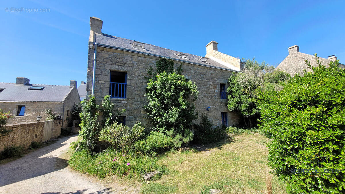 Maison à PLOUHARNEL