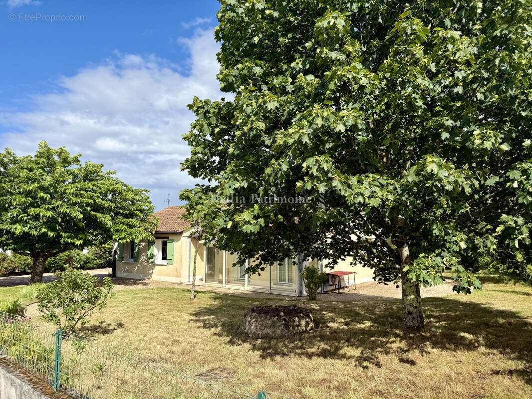 Maison à RIBERAC