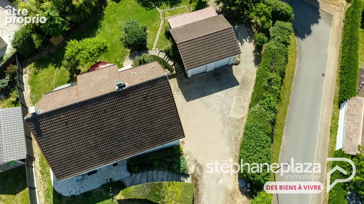 Photo Maison à Chalamont au prix de 399 000€