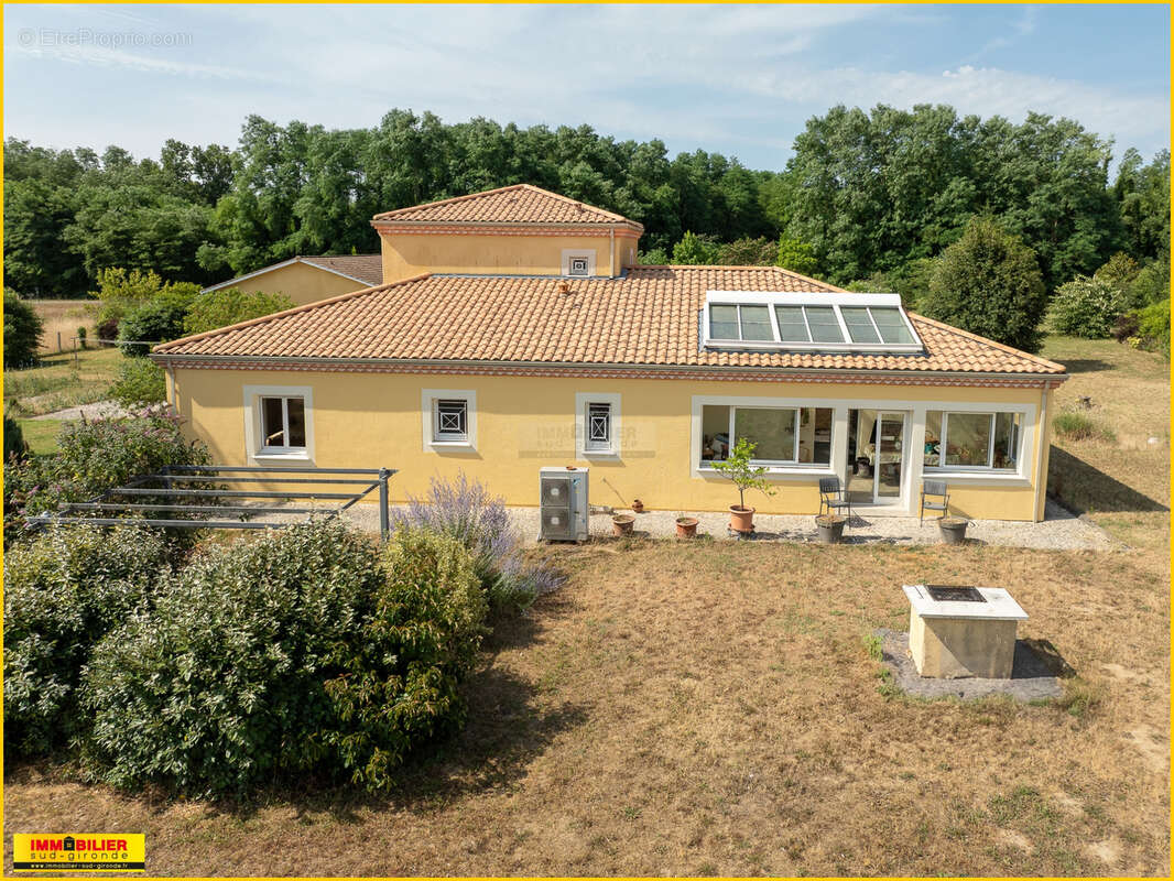 Maison à LANDIRAS
