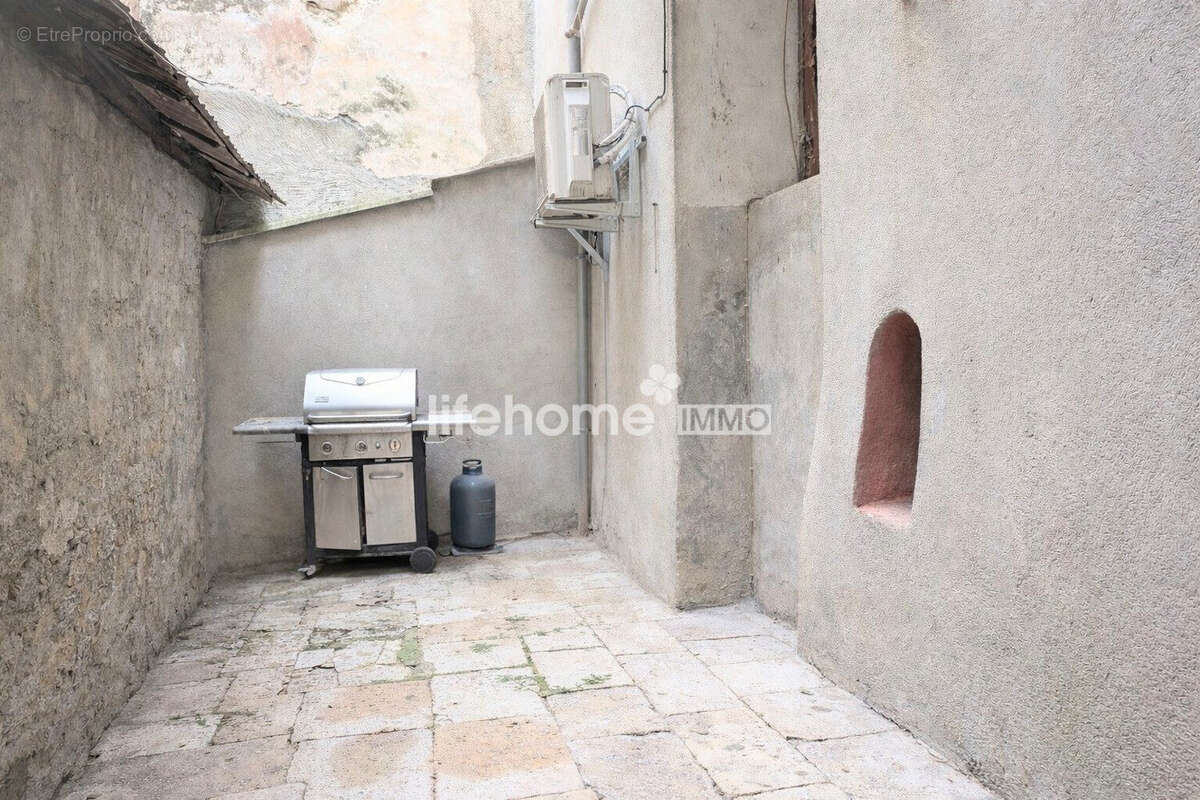 Appartement à CABASSE