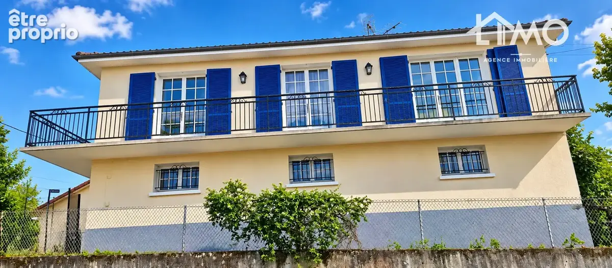 Maison 6 pièces 115 m² à vendre à Saint-Junien (87200) - photo 2