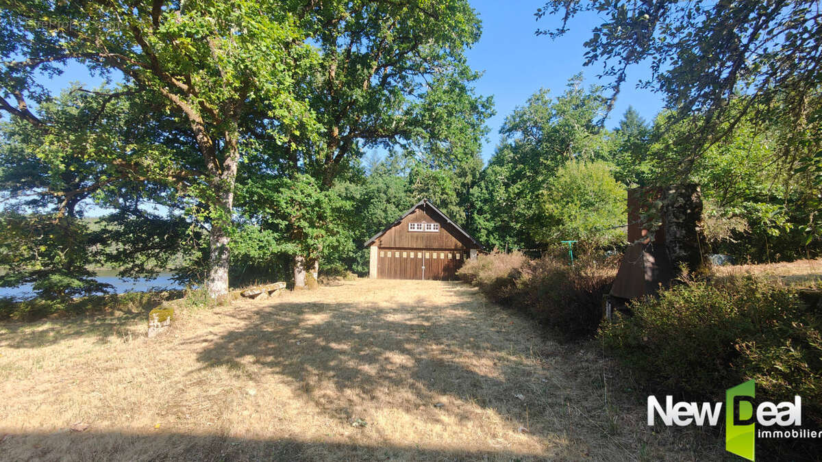 Exceptionnel Domaine sur 9ha en bordure d'étang - photo 31