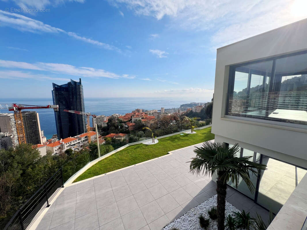 Maison à BEAUSOLEIL