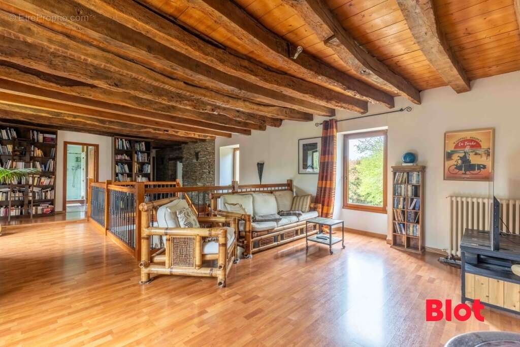Maison à BRECE