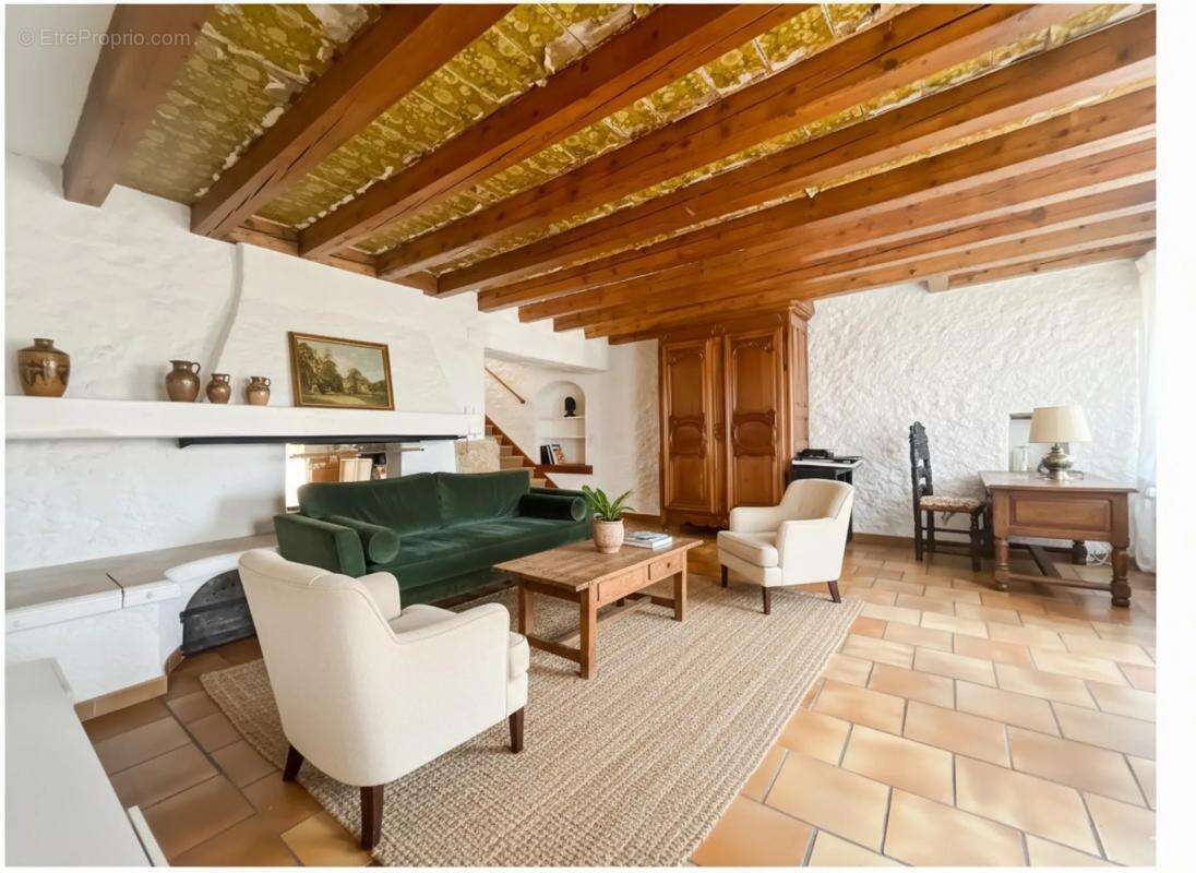 Maison à DIVONNE-LES-BAINS