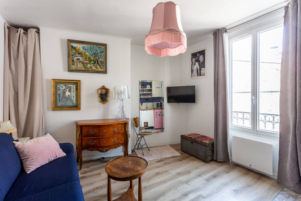 Appartement à PARIS-11E