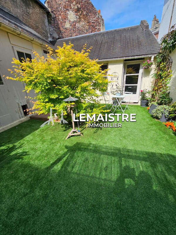 Maison à MONTIVILLIERS