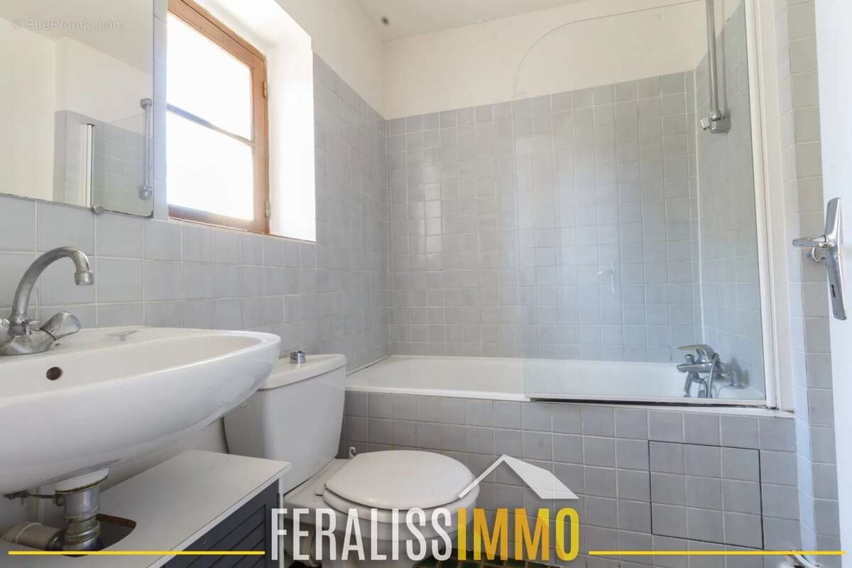 Maison à VAUX-SUR-SEINE