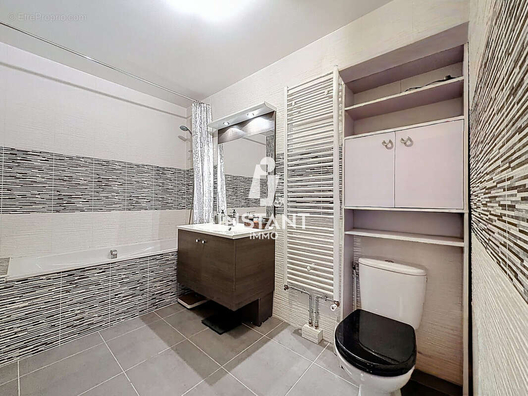 Appartement à MAISONS-ALFORT