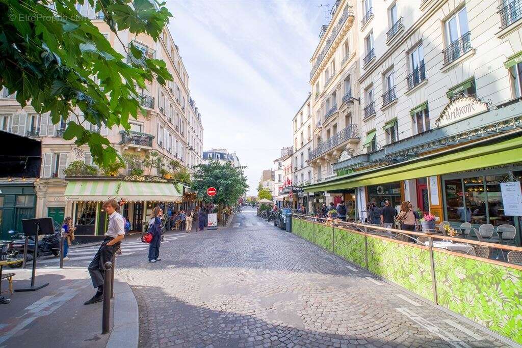 Appartement à PARIS-18E