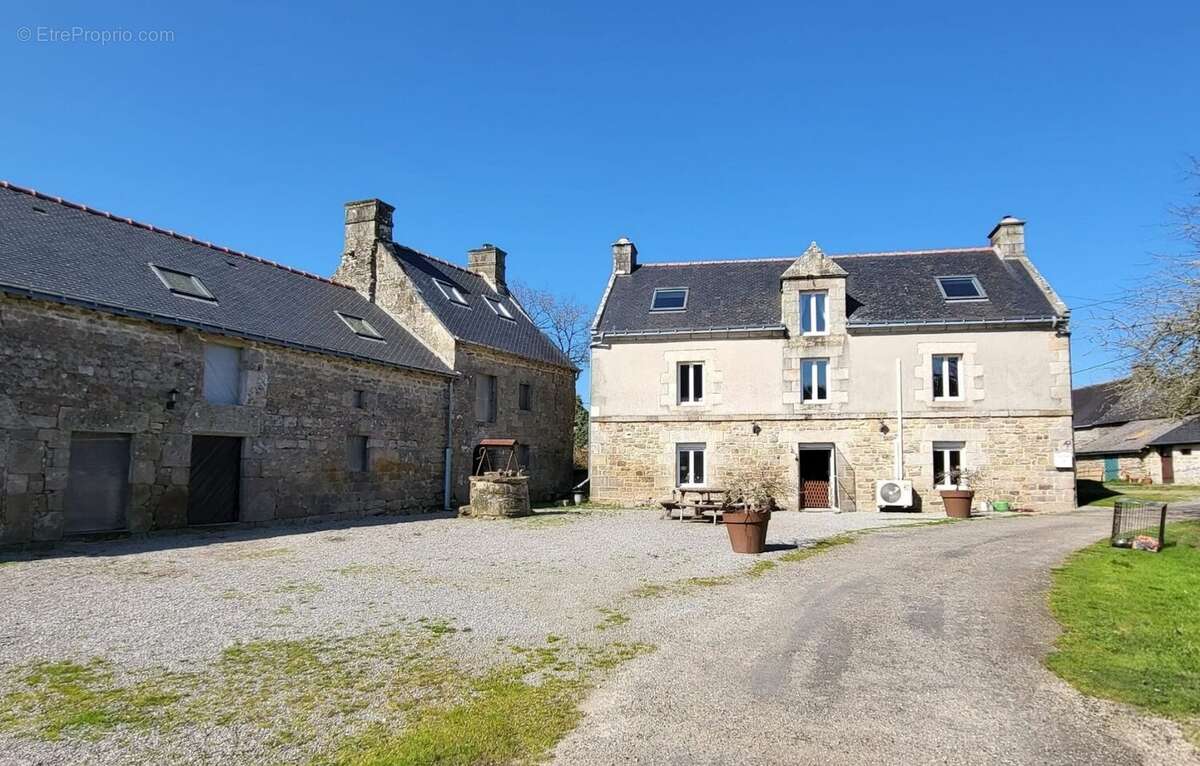 Maison à GUERN