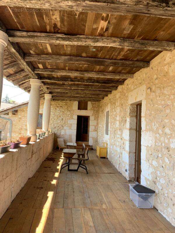 Maison à JAURE