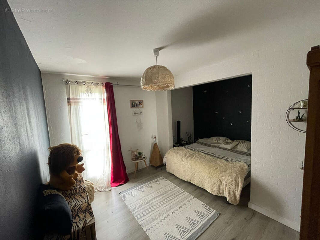 Appartement à CERCY-LA-TOUR