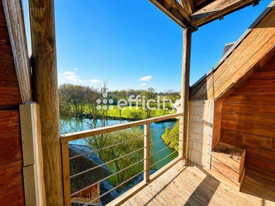 Appartement à ARTANNES-SUR-INDRE