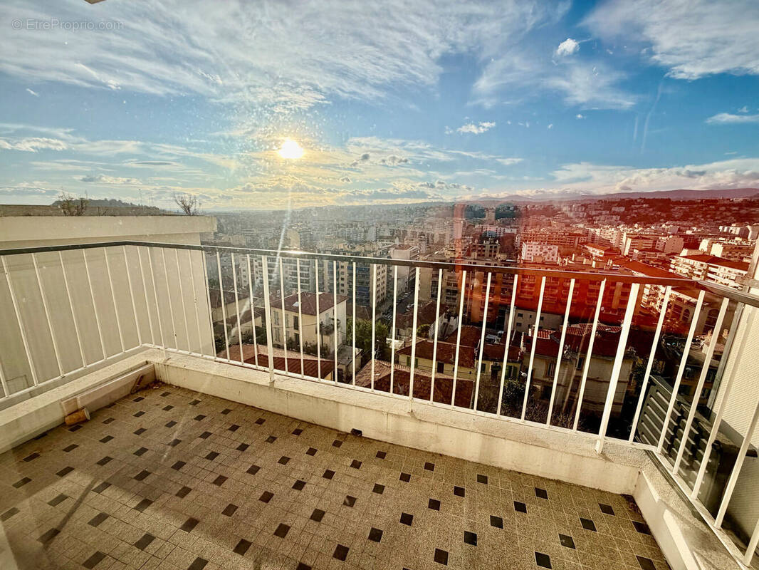 Photo 1 - Appartement à NICE