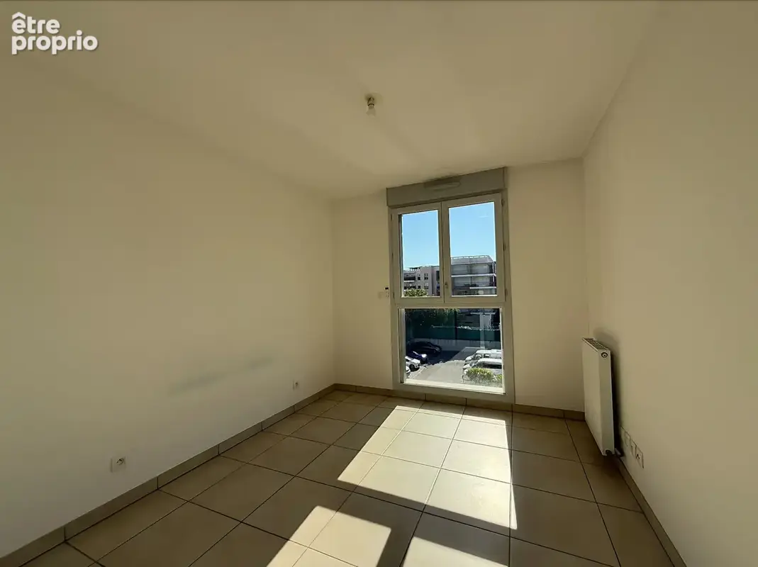 EXCLUSIVITE Appartement  3 pièces / Piscine / 2 stationnements - photo 8
