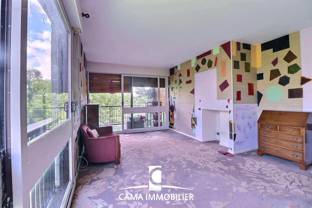 Dernier etage - residence standing - cave - parking - photo 9