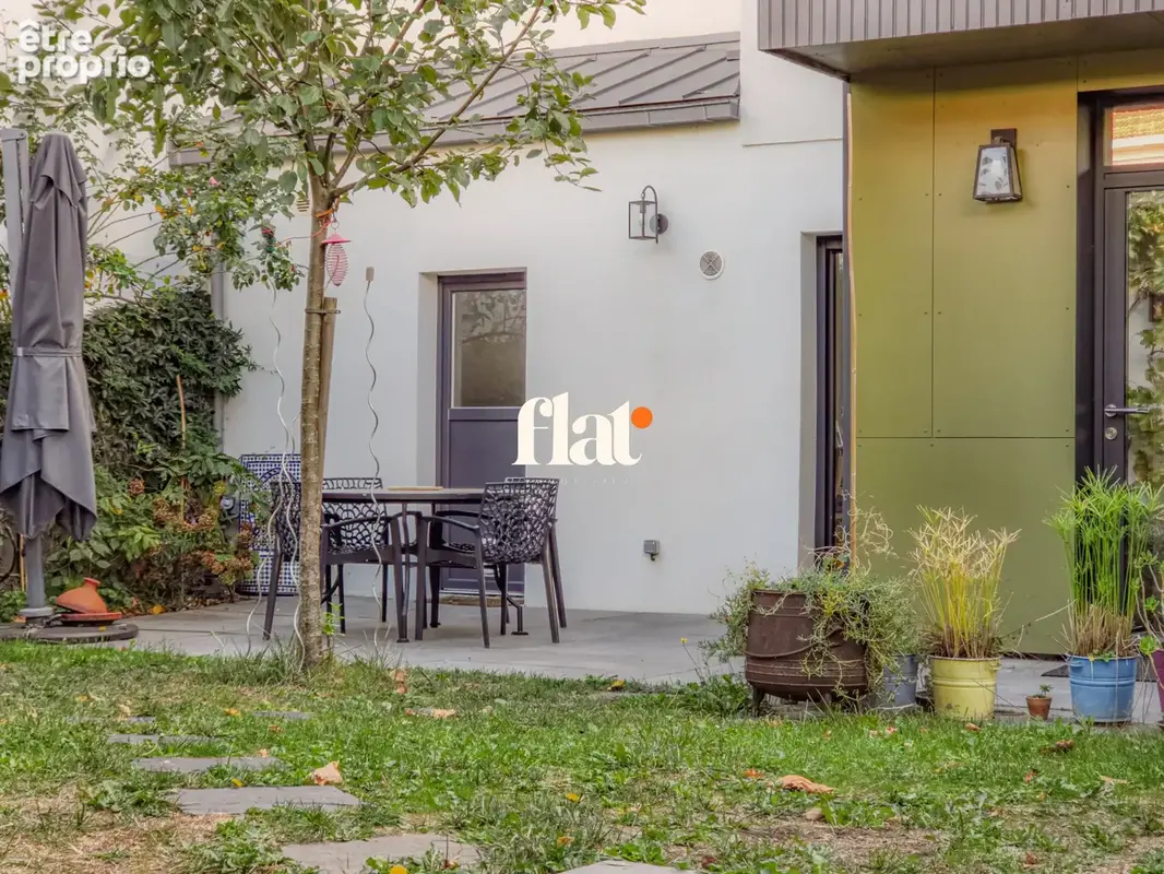 Nantes - Maison familiale de 154 m2, 5 chambres, piscine et garage - photo 18