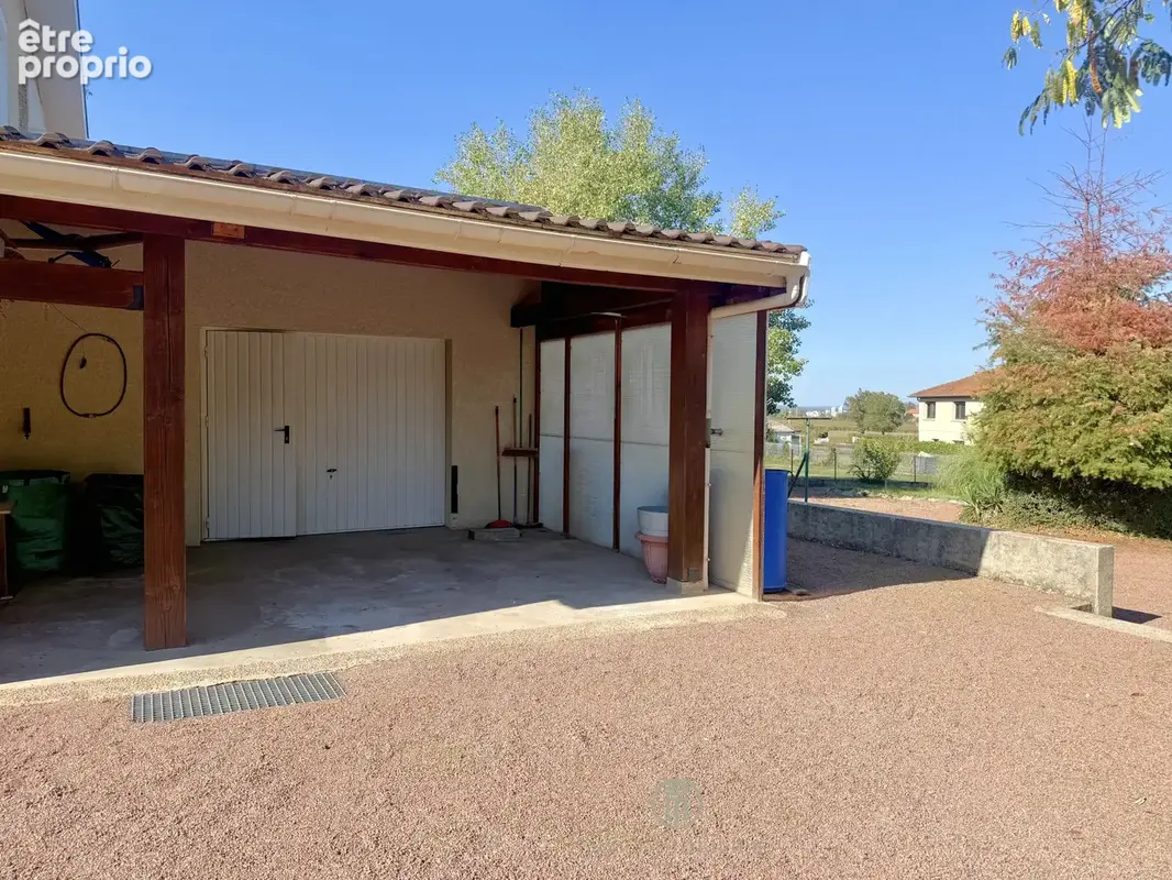 Maison 4 chambres, grande  pièce de vie avec terrasse, garage, cave et grand jardin dans un quartier résidenti - photo 24
