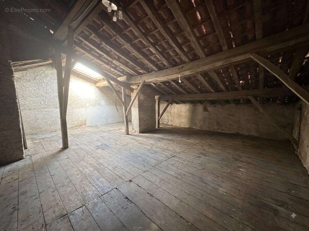 Immeuble de caractère en cœur de ville à Aire-sur-l’Adour (40) - photo 22
